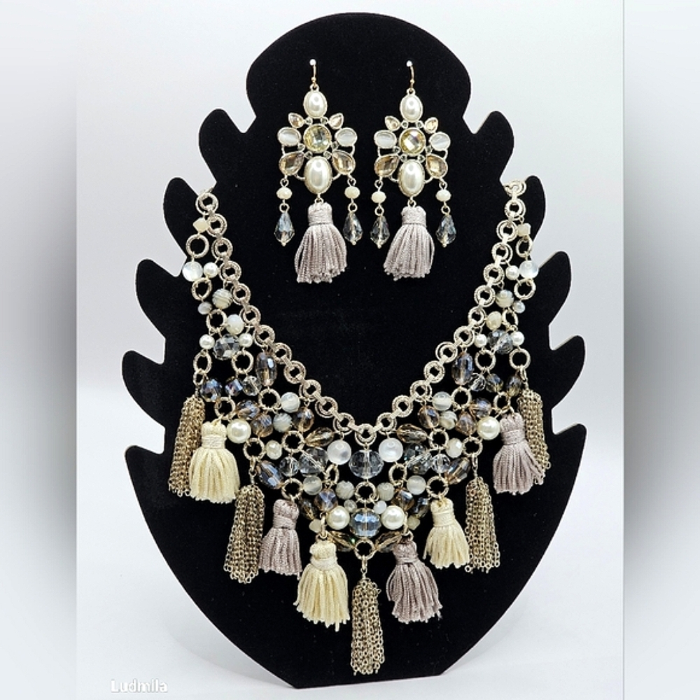 BLACK LABEL by Chico's Mixed Material Beaded Tassel Necklace Set